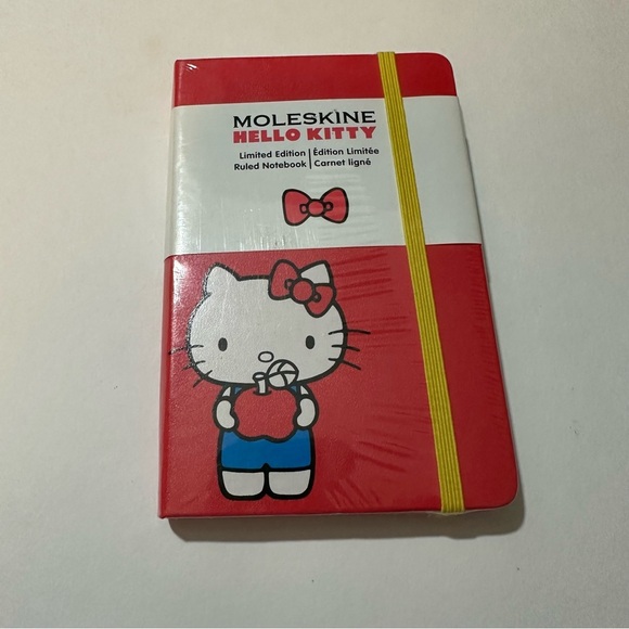 Hello Kitty Moleskine Notebook Rare Red Apple Lined 3.5x5.5 Inches 2016 - Picture 1 of 4